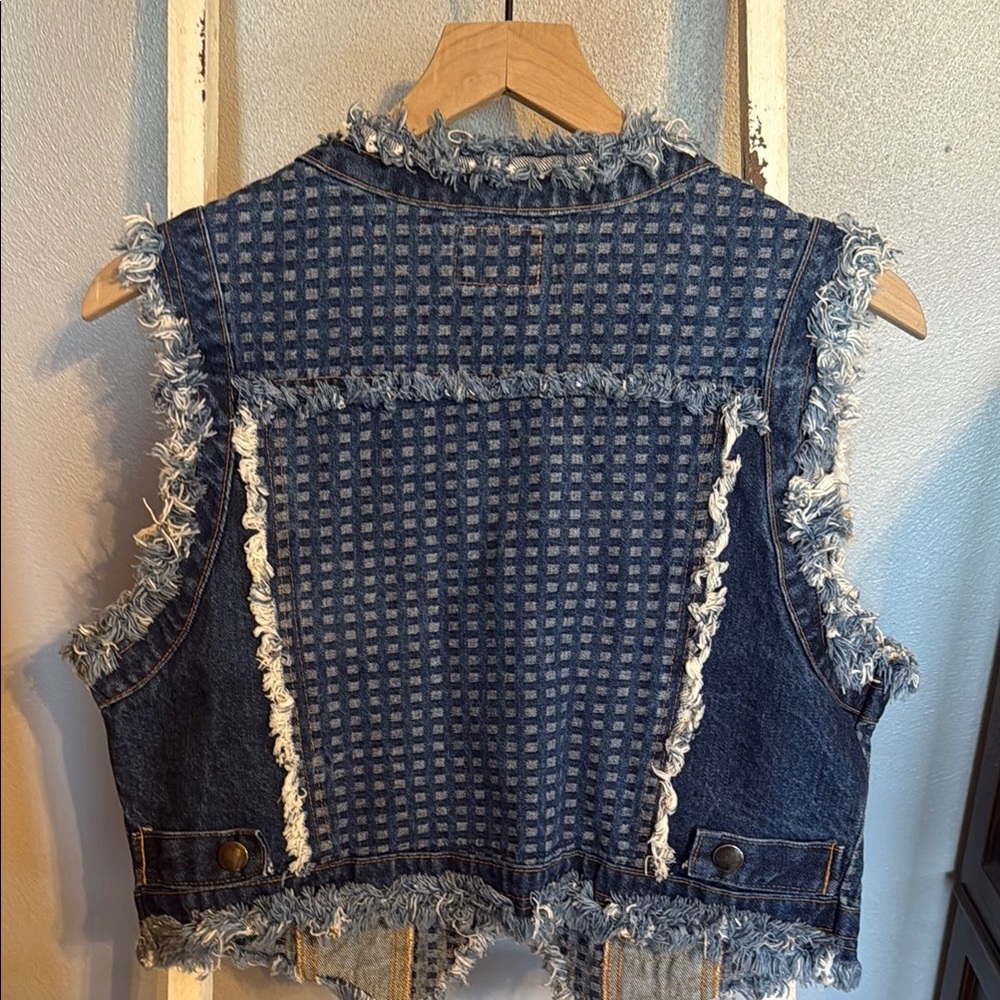 Vintage Simply Barbara of Colorado Frayed Denim Vest with Checkered Pattern - Picture 6 of 10